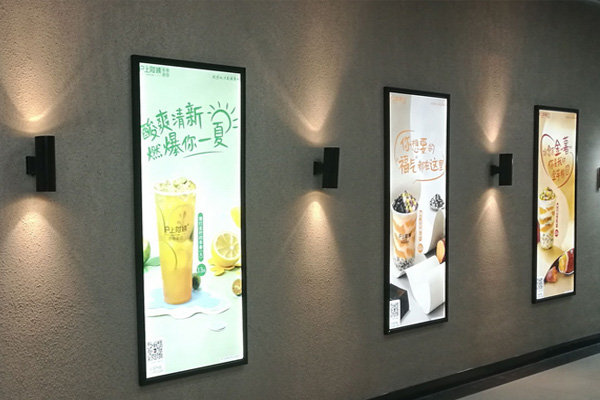 精致的設(shè)計可以讓uv平板打印機打印更完美